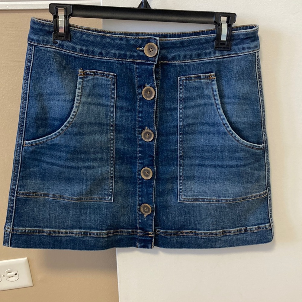 Denim skirt with front buttons